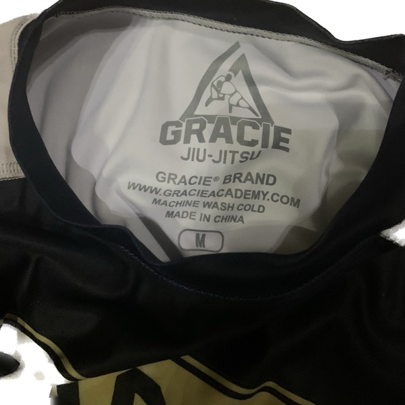 Gracie Jiu Jitsu rash guard - Picture 3 of 3